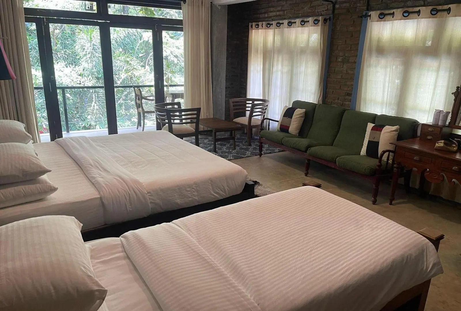 Aayu Hanthana Boutique Hotel Kandy Sri Lanka